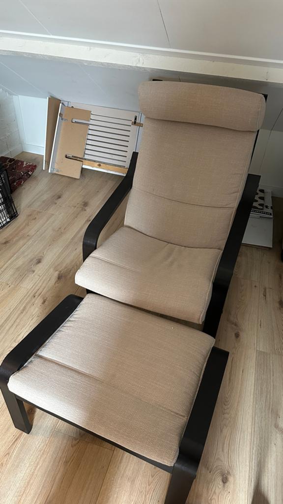IKEA Poäng fauteuil met voetenbank - Beige/Zwart, Huis en Inrichting, Ophalen, Gebruikt, Overige kleuren, Eén