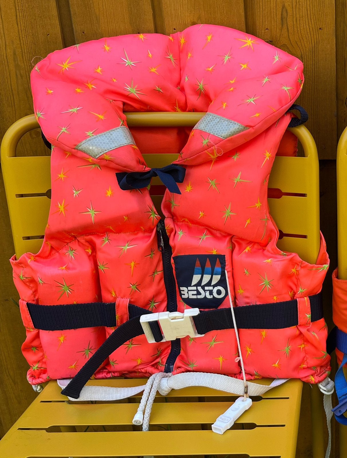 Besto Zwemvest kind 30 - 40 kg, Ophalen, Gebruikt, Kind, Reddingsvest of Zwemvest