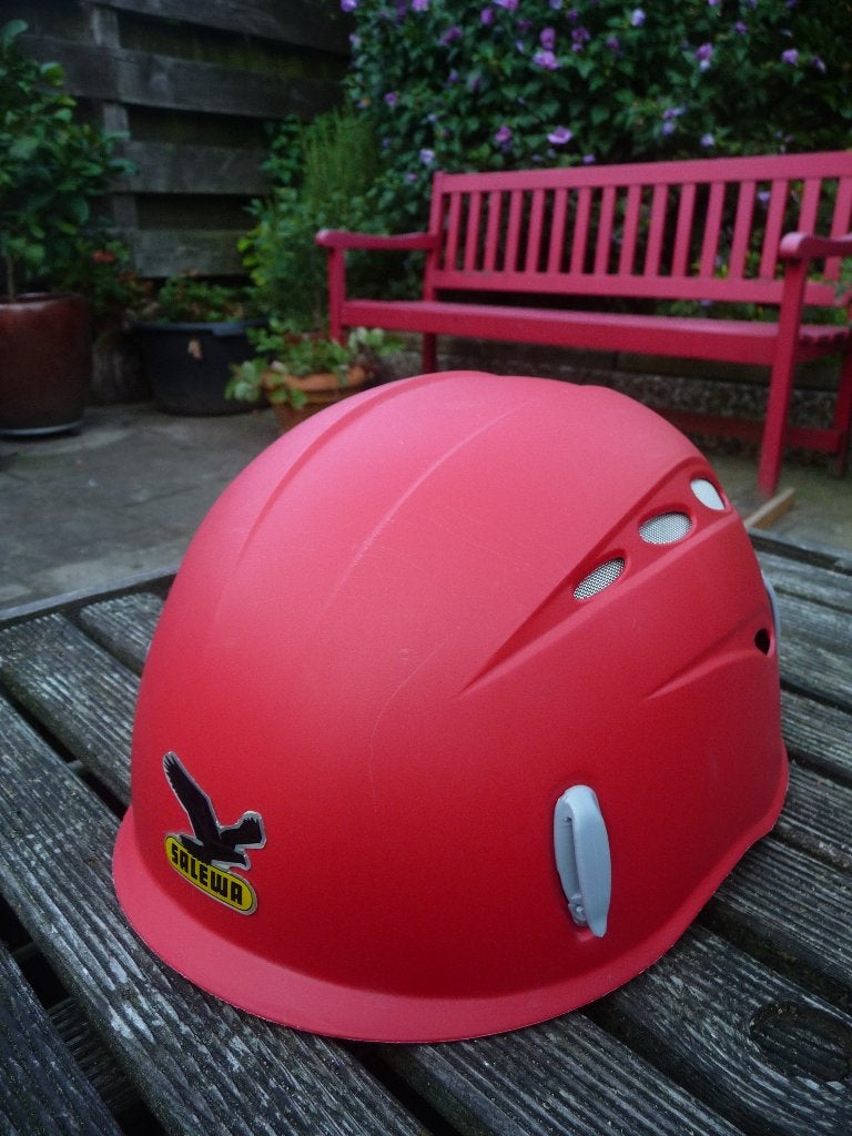 Salewa TOXO klimhelm,  maat L, Ophalen of Verzenden, Gebruikt, Klimsport-accessoire