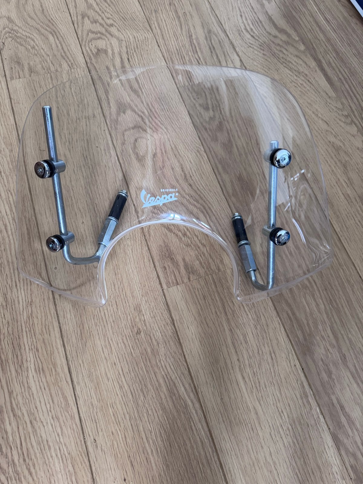 Origineel Vespa windscherm - Zo goed als nieuw, Fietsen en Brommers, Ophalen of Verzenden, Zo goed als nieuw, Overige typen, Vespa