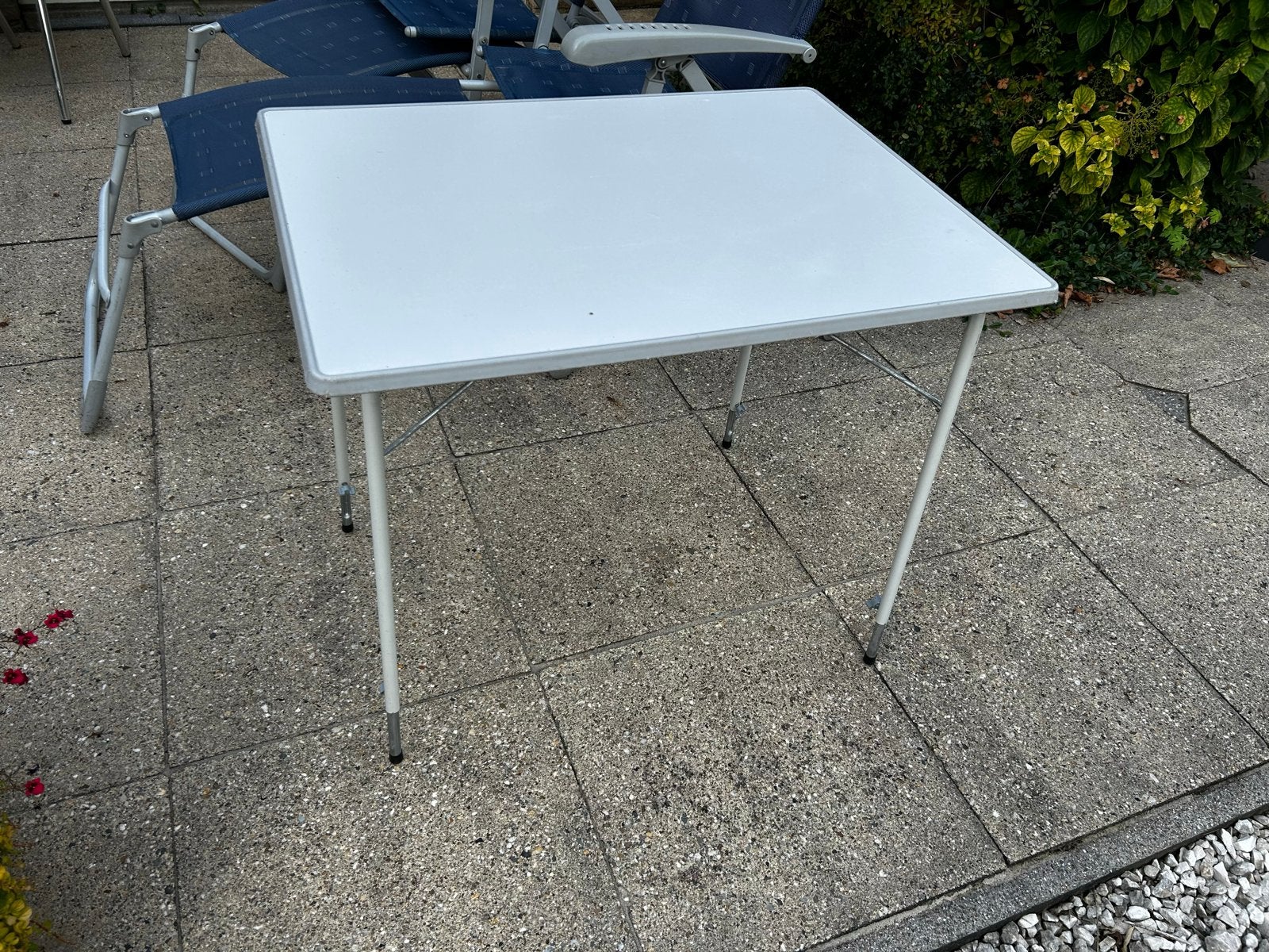 Opvouwbare campingtafel - 60x80 cm Ideaal voor buiten, Caravans en Kamperen, Ophalen, Gebruikt, Campingtafel