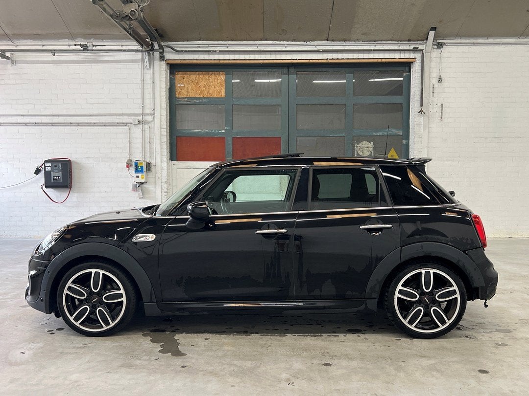 Mini Cooper S 2.0 Hammersmith | Head up | Camera | Navigatie, 1998 cc, Gebruikt, Euro 6, Zwart