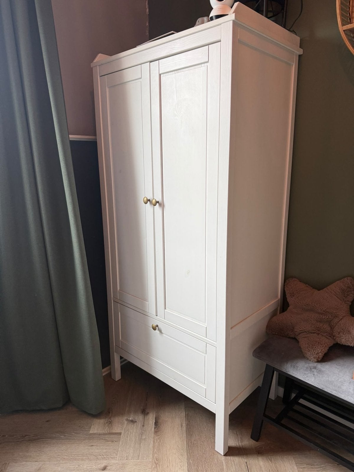 IKEA Sundvik kledingkast - Wit, Zo goed als nieuw, Met lade(s), 150 tot 200 cm, Overige houtsoorten