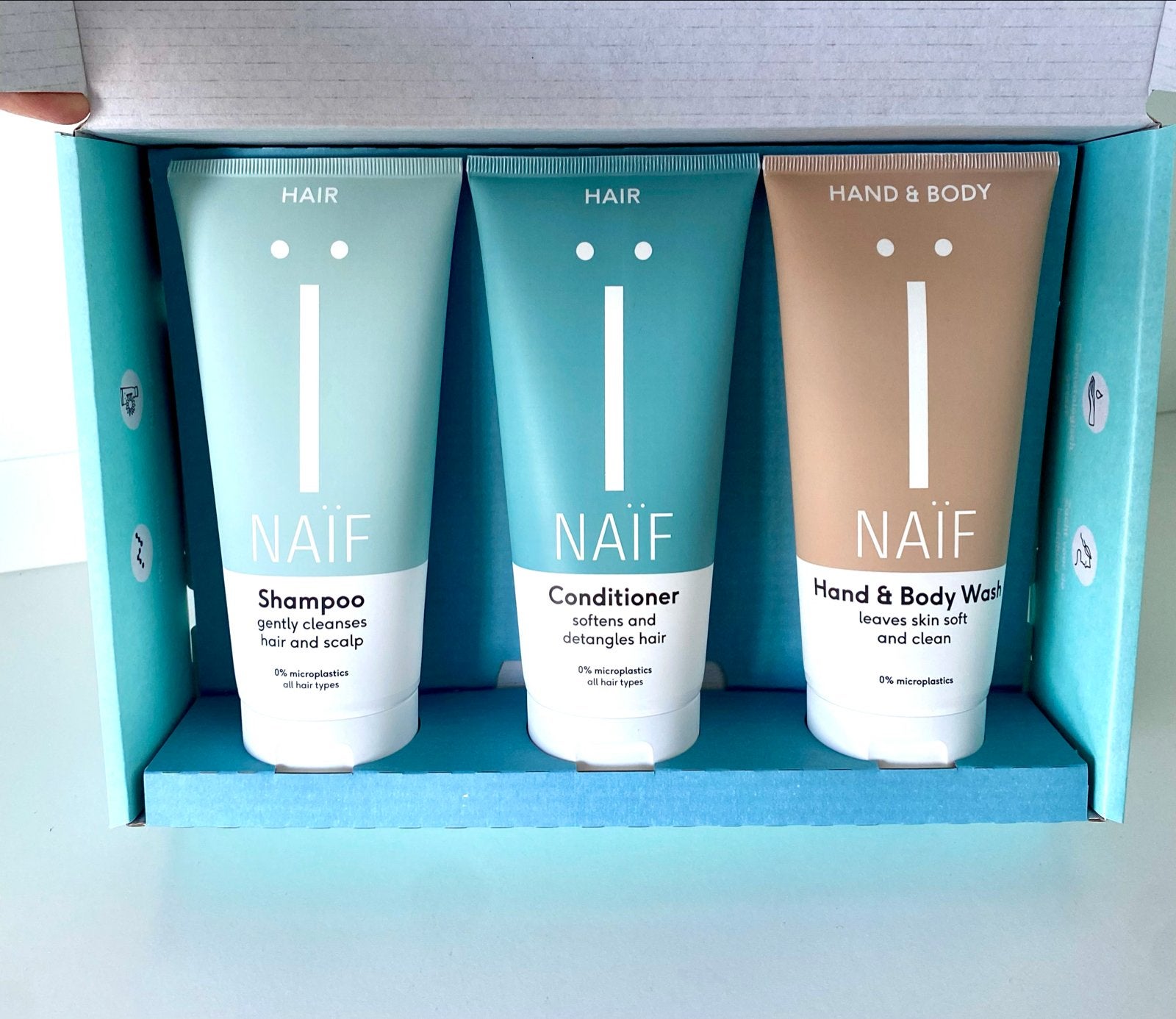 Naïf Haar- en Lichaamsverzorgingsset (Shampoo, Conditioner), Ophalen of Verzenden, Nieuw, Shampoo of Conditioner