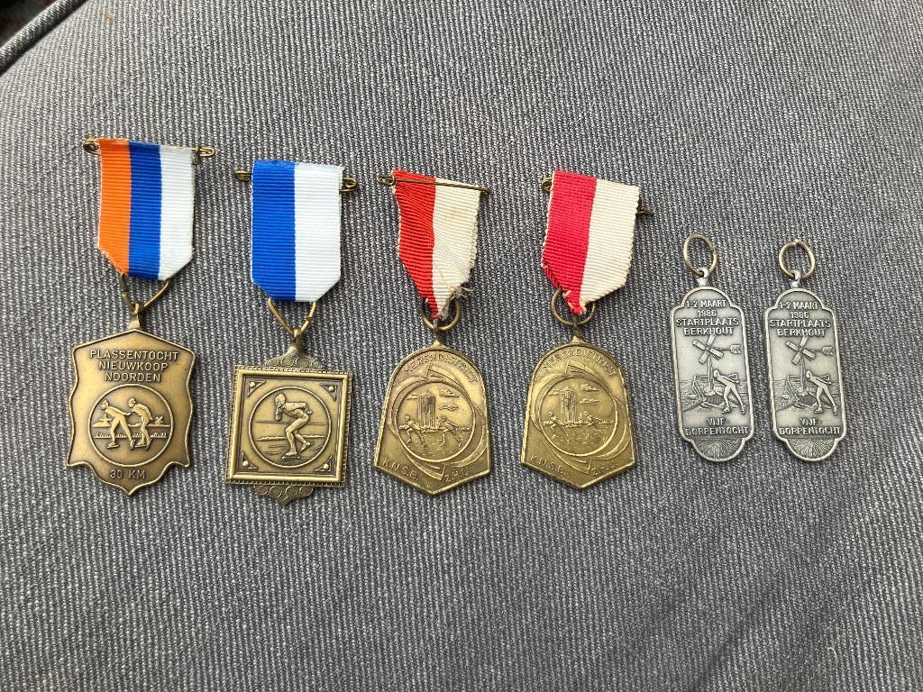 DIV schaats penningen/medailles, Ophalen of Verzenden, Overige materialen, Nederland