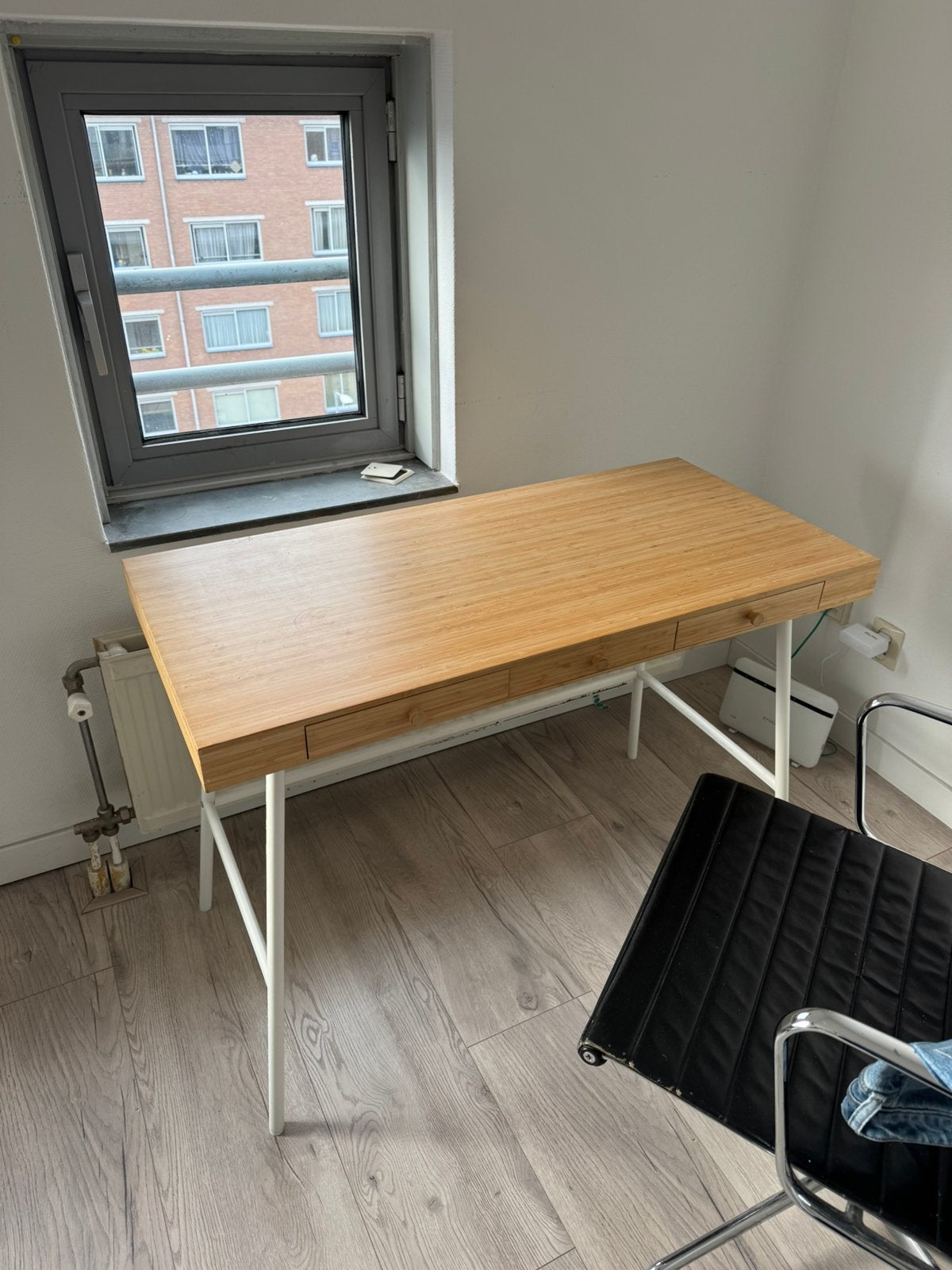 IKEA LILLÅSEN Bamboo Desk with 3 Drawers, Ophalen, Zo goed als nieuw