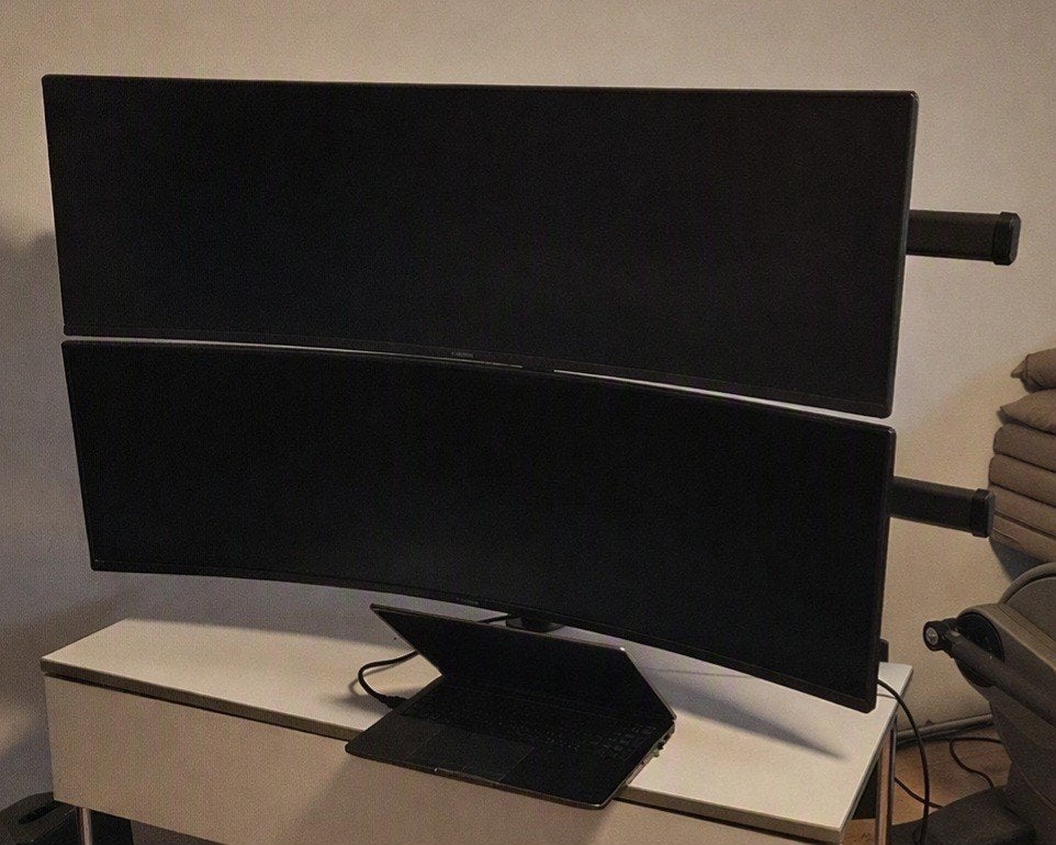 Zware Neomounts Monitorarm + 3x Sams, Computers en Software, Ophalen, Curved, 101 t/m 150 Hz, HDMI