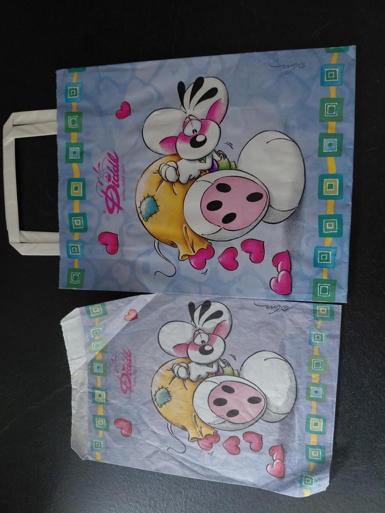 2 diddl papieren tasjes, Verzamelen, Diddl, Ophalen of Verzenden, Papier, Kaart of Schrift