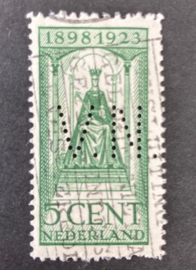 Perfin VN 1 in 122 g (! tanding onder), Ophalen of Verzenden, Gestempeld