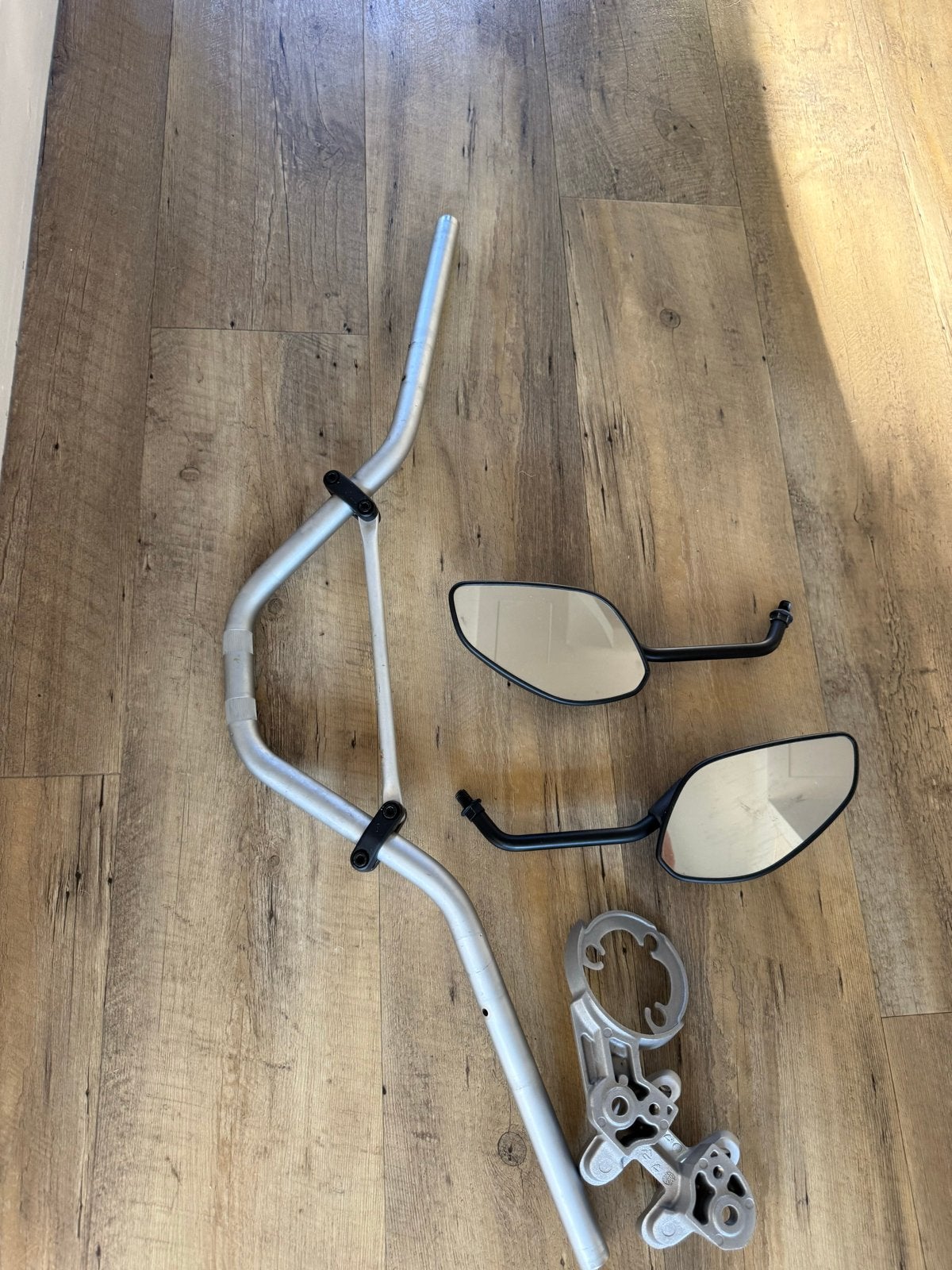 Ducati Scrambler stuur, spiegels en tellerhouder, Motoren, Ophalen of Verzenden, Gebruikt