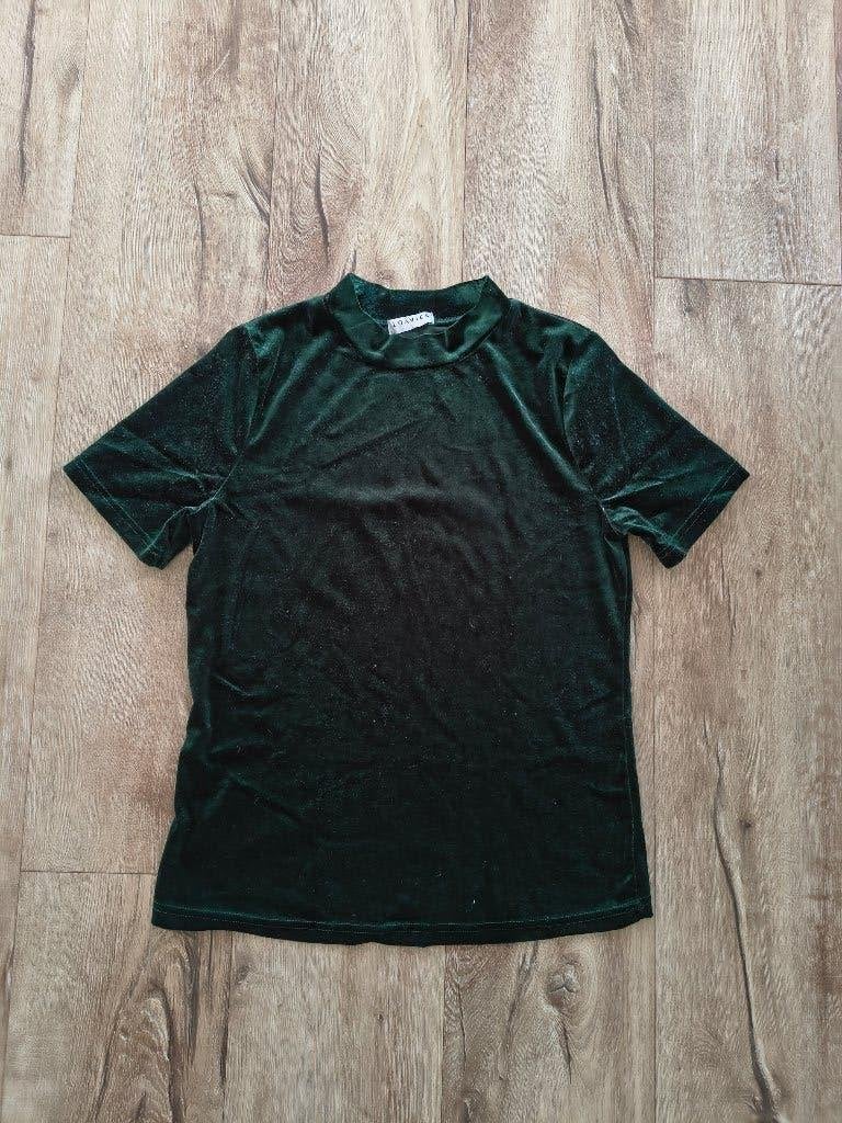 Prachtige groene velvet top van Loavies, maat L. Top fluweel, Onb, Maat 42/44 (L), Ophalen of Verzenden, Korte mouw