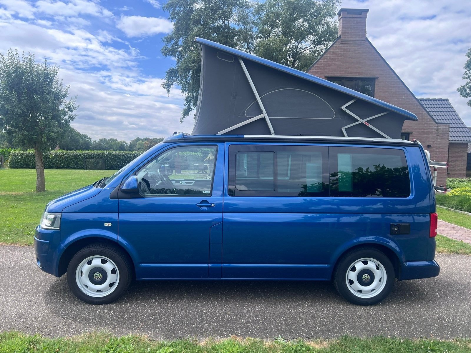 Caravans And Camping Volkswagen