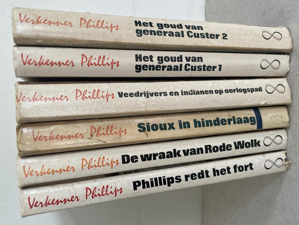 Verkenner Phillips K. Ulyatt Complete serie, Ophalen of Verzenden, Gelezen, K. Ulyatt