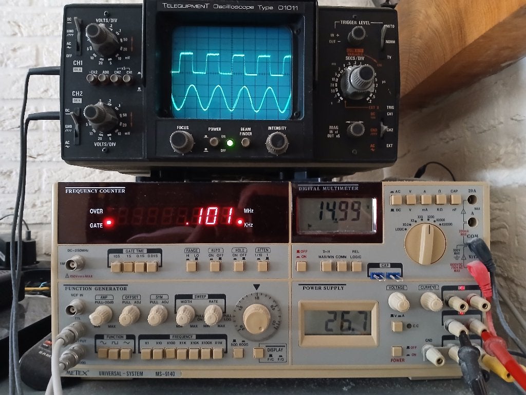 Telequipment 2 beam Oscilloscoop type  D1011, Doe-het-zelf en Verbouw, Ophalen, Zo goed als nieuw, Elektriciteit