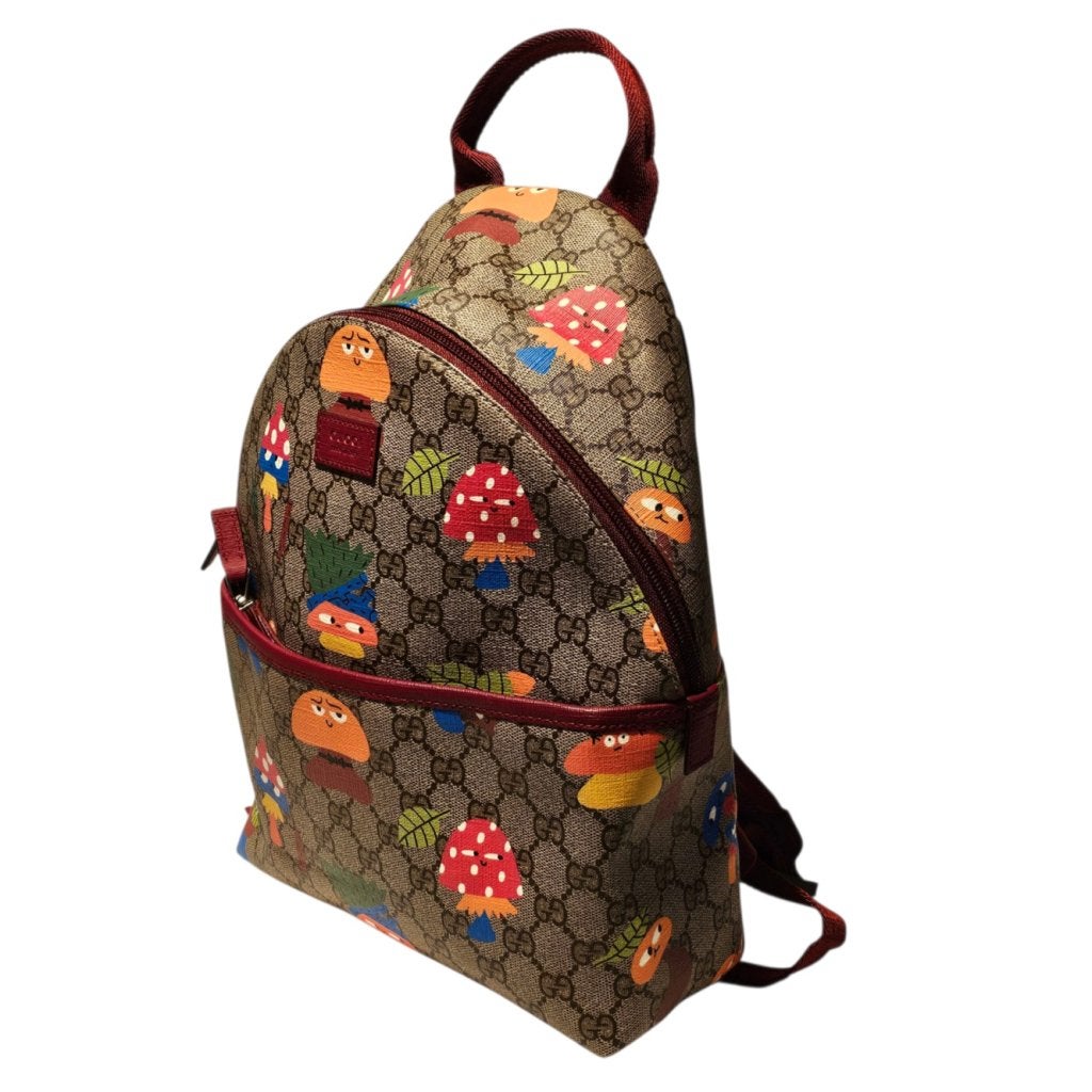 Gucci GG Supreme Woodland Mushroom Kids, Gucci, Zo goed als nieuw, Support@gucci.com, 30 Avenue Montaigne
75008 Paris