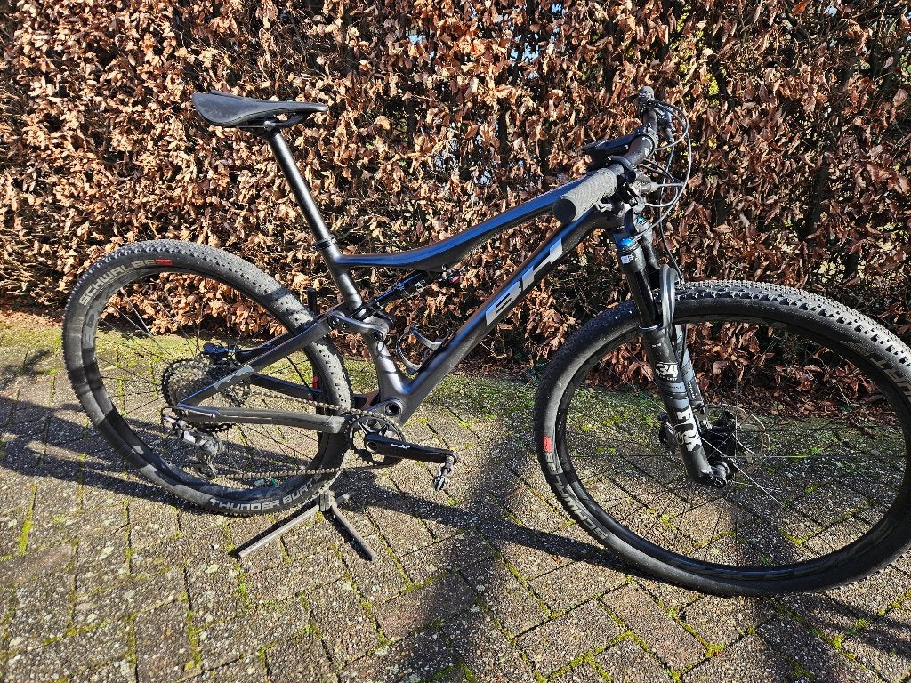 BH Bike Lynx Race RC 7.0 MTB Maat MD, 45 tot 49 cm, Zo goed als nieuw, Schijfrem, Ophalen