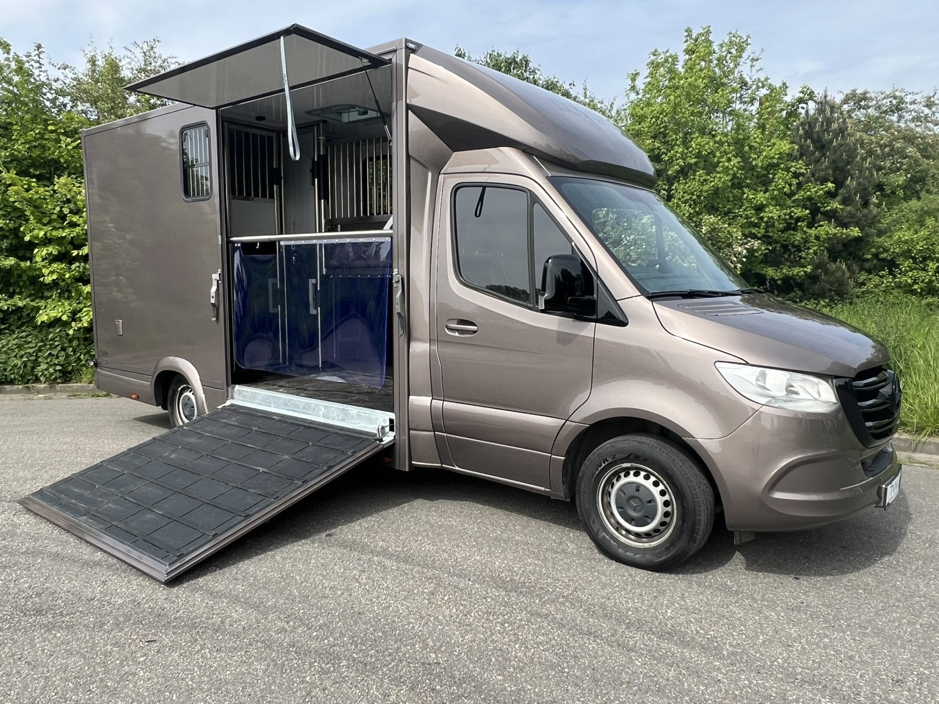 Mercedes-Benz Sprinter Veewagen / Paardenwagen / 314 2.2 CDI, Gebruikt, Overige typen, TVW Horse Trucks, Textielstraat 2
5107NG  DONGEN, NL