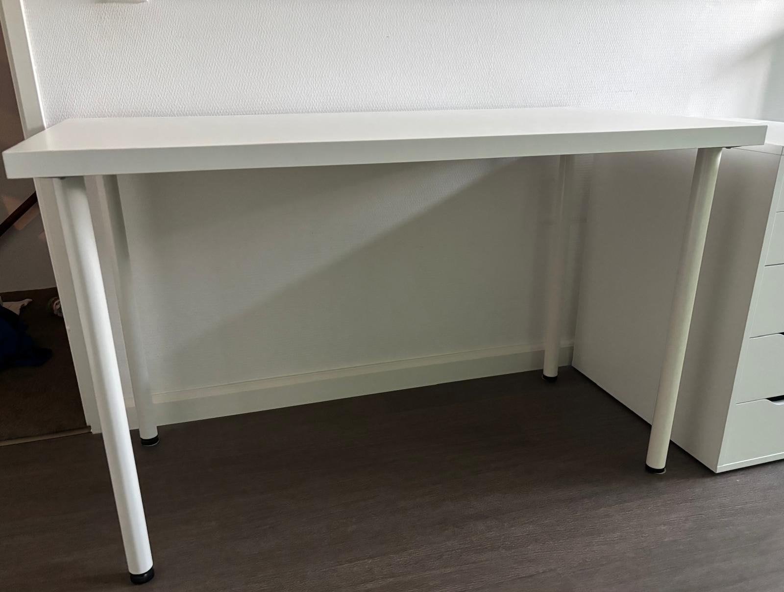 Wit bureau (IKEA LINNMON met ADILS-tafelpoten), Ophalen, Demontabel, Gebruikt, 120 cm