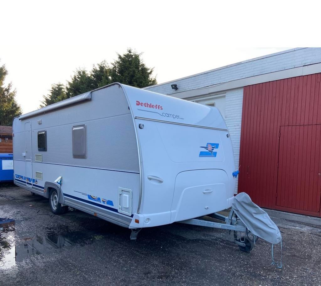 Dethleffs 560 SK 2000 mover 6 persoons incl stapelbed, Caravans en Kamperen, Caravans, Particulier, Tot en met 6, Omvormbare zithoek