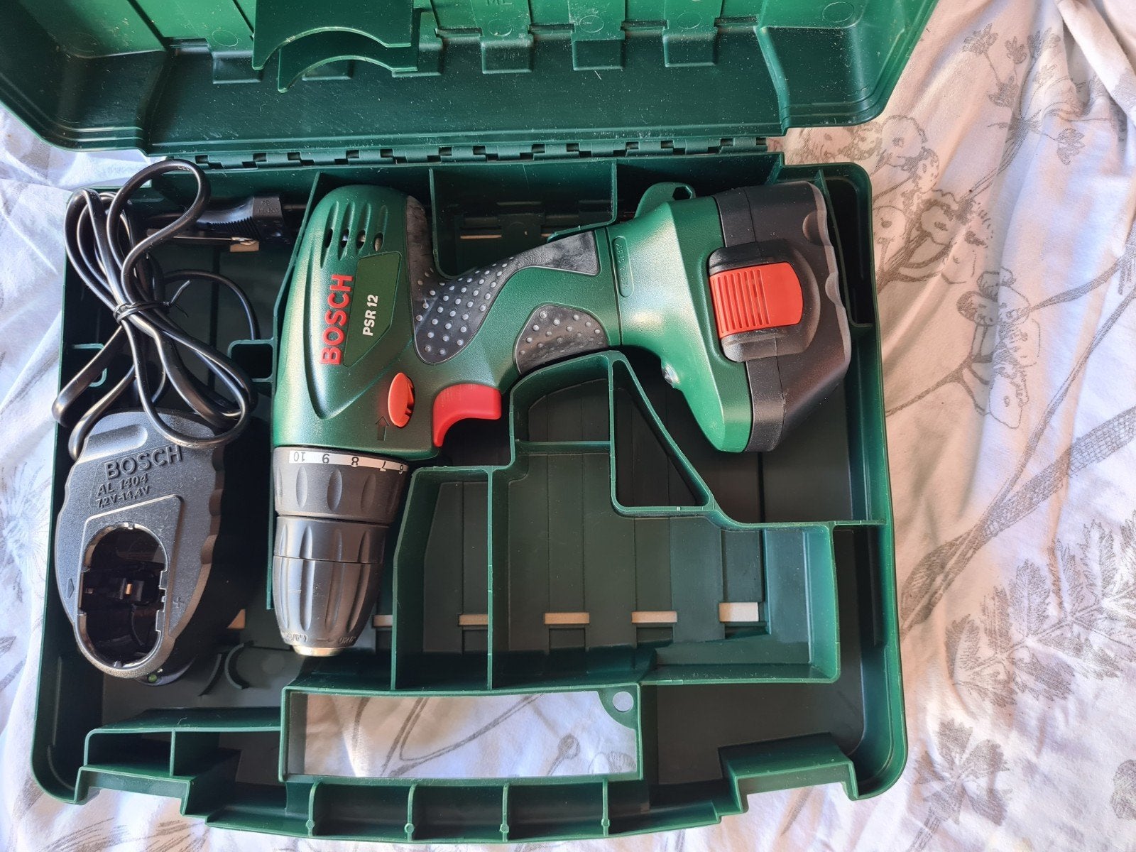 te koop accuboormachine
