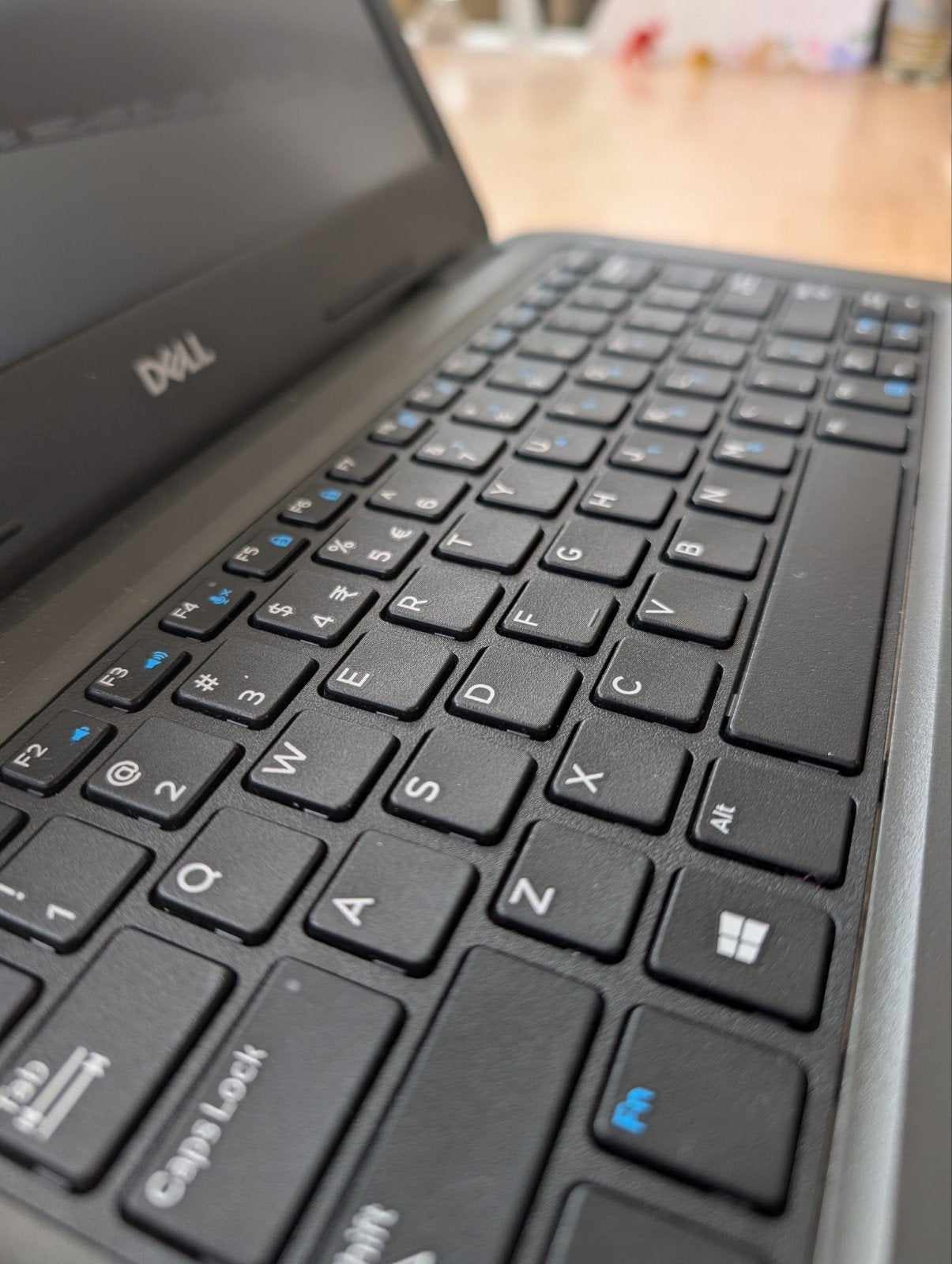 Dell Latitude 3310 13,3"/i5/8/128Gb, Computers en Software, Gebruikt, 2 tot 3 Ghz, 8 GB, 13 inch