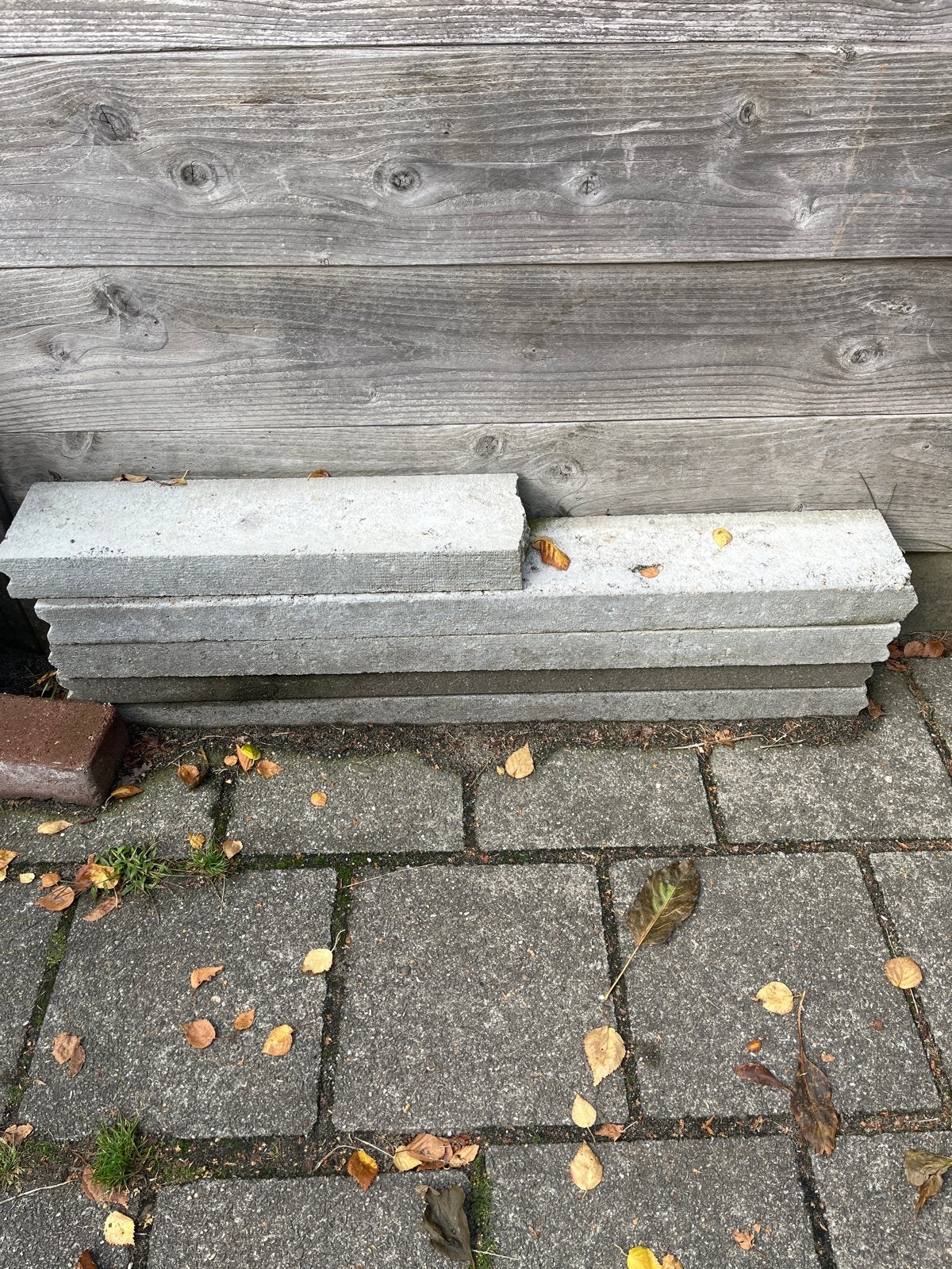 Gebruikte opsluitbanden, gratis af te halen, Ophalen, Gebruikt, Klinkers, Minder dan 5 m²