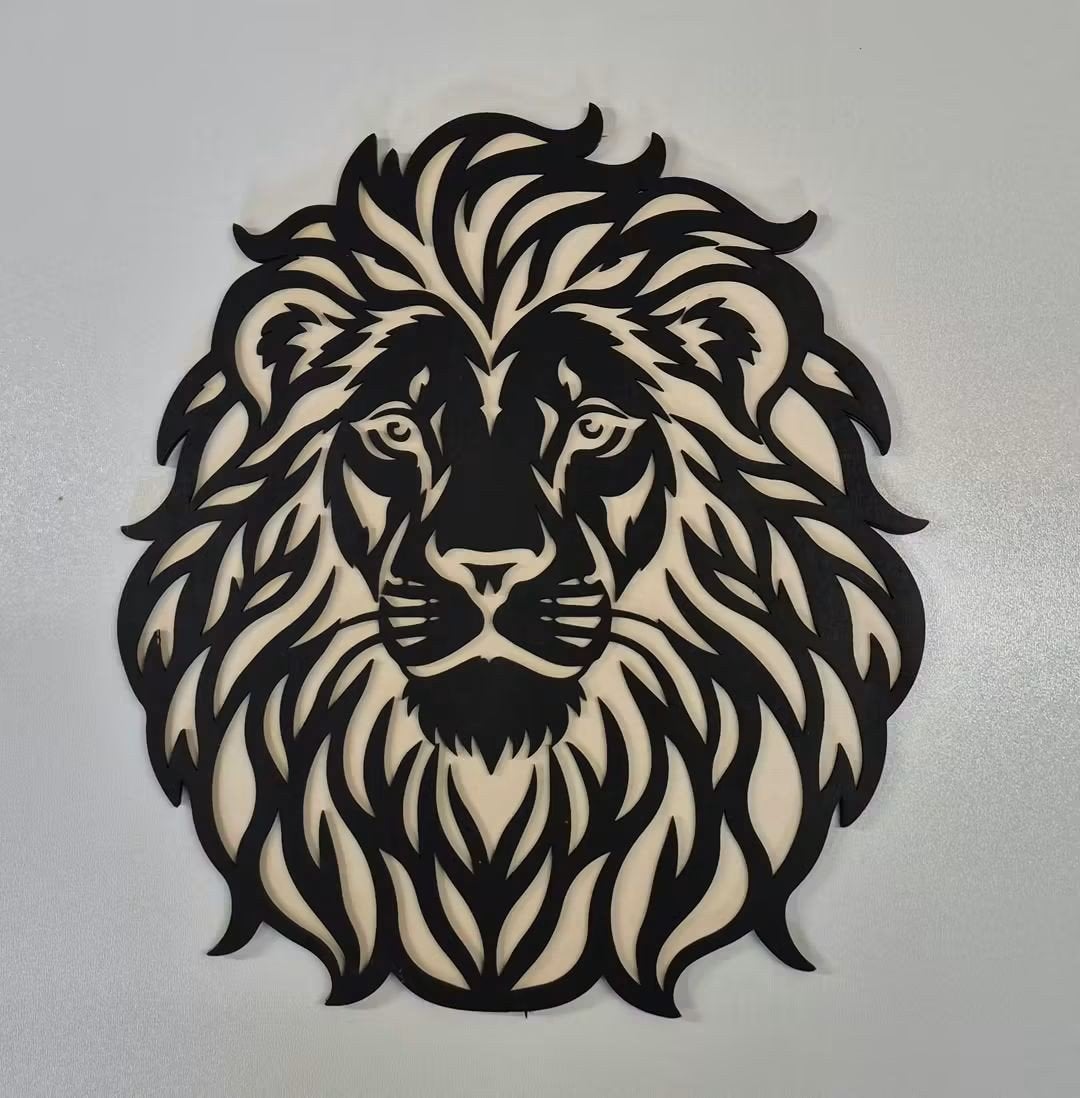 Wanddecoratie leeuwenkop - Modern en stijlvol, Ophalen of Verzenden, Modern, Zwart, Hout