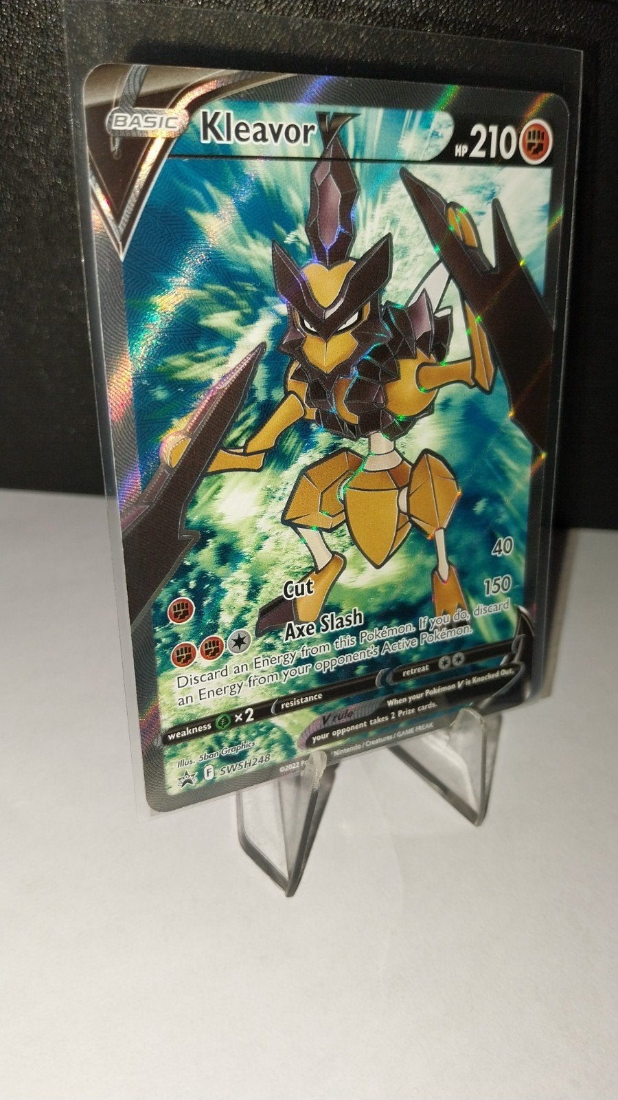 Kleavor V SWSH248 Promo Pokémon - Sword & Shield, Ophalen of Verzenden, Zo goed als nieuw, Losse kaart, Foil