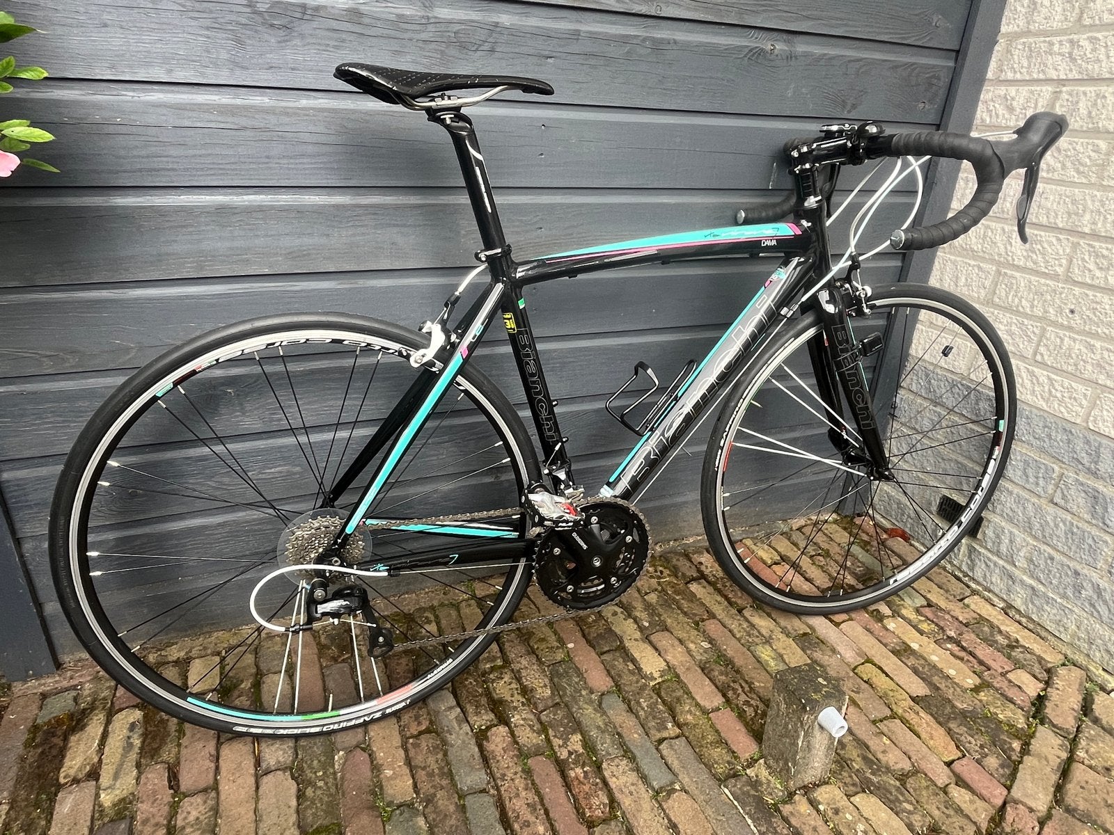 Bianchi Via Nirone 7 Dama racefiets - als nieuw!, Fietsen en Brommers, Fietsen | Racefietsen, Overige merken, 28 inch, Velgrem