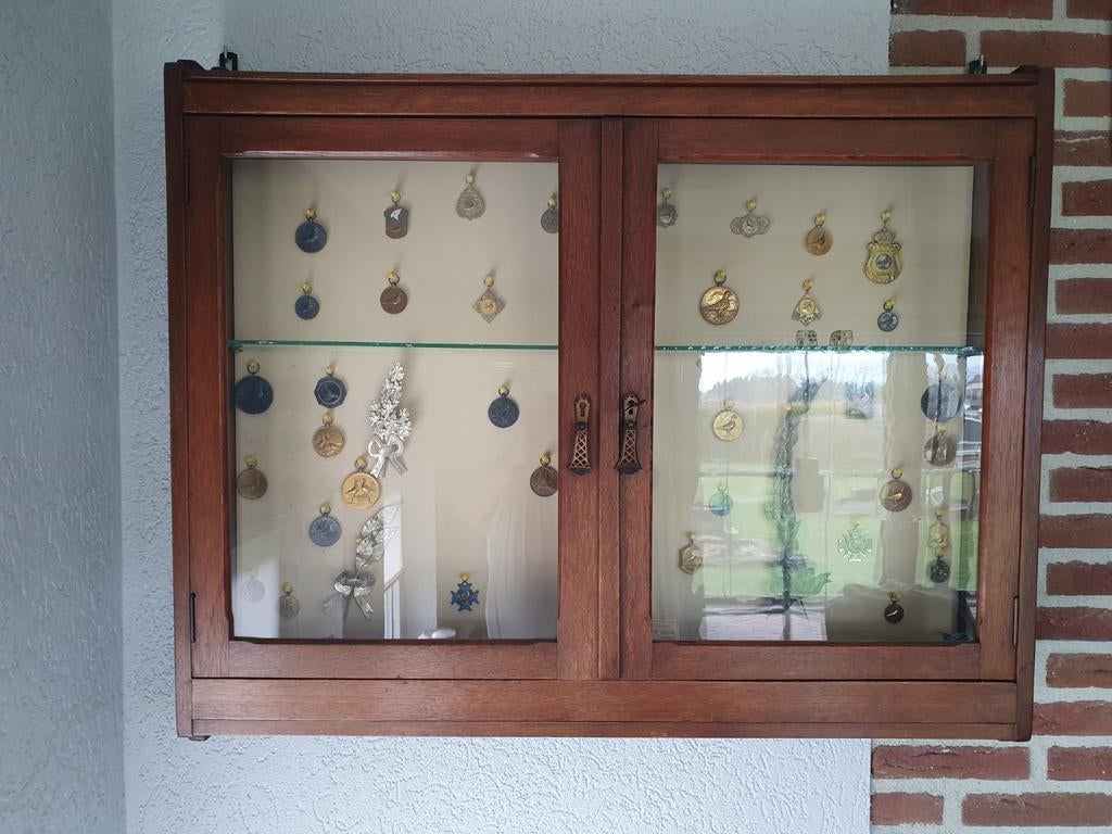 Antieke eiken glazen kast, Antiek en Kunst, Antiek | Meubels | Kasten, Ophalen of Verzenden