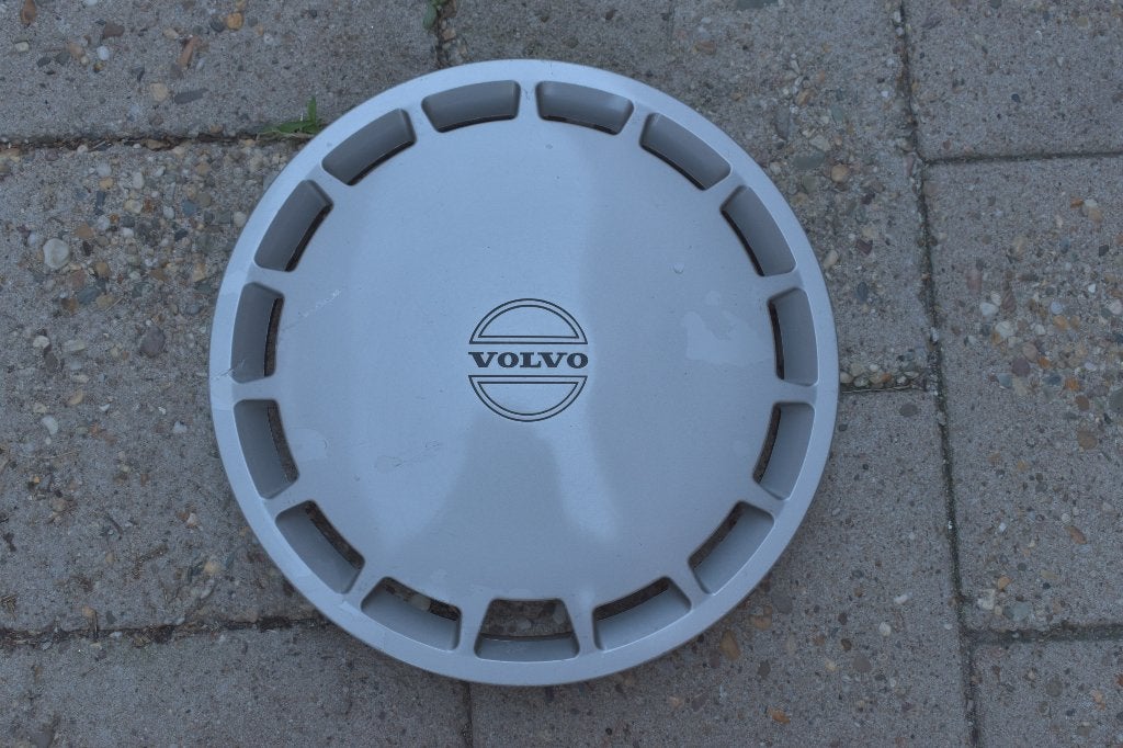 1 losse originele wieldop Volvo 360 GLE 13 inch, Ophalen of Verzenden, Gebruikt