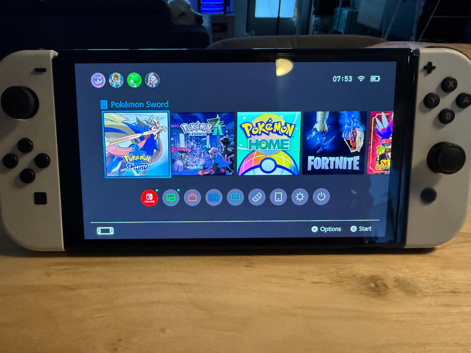Nintendo Switch OLED (64GB) – Compleet in doos!, Ophalen of Verzenden, Zo goed als nieuw, Switch OLED