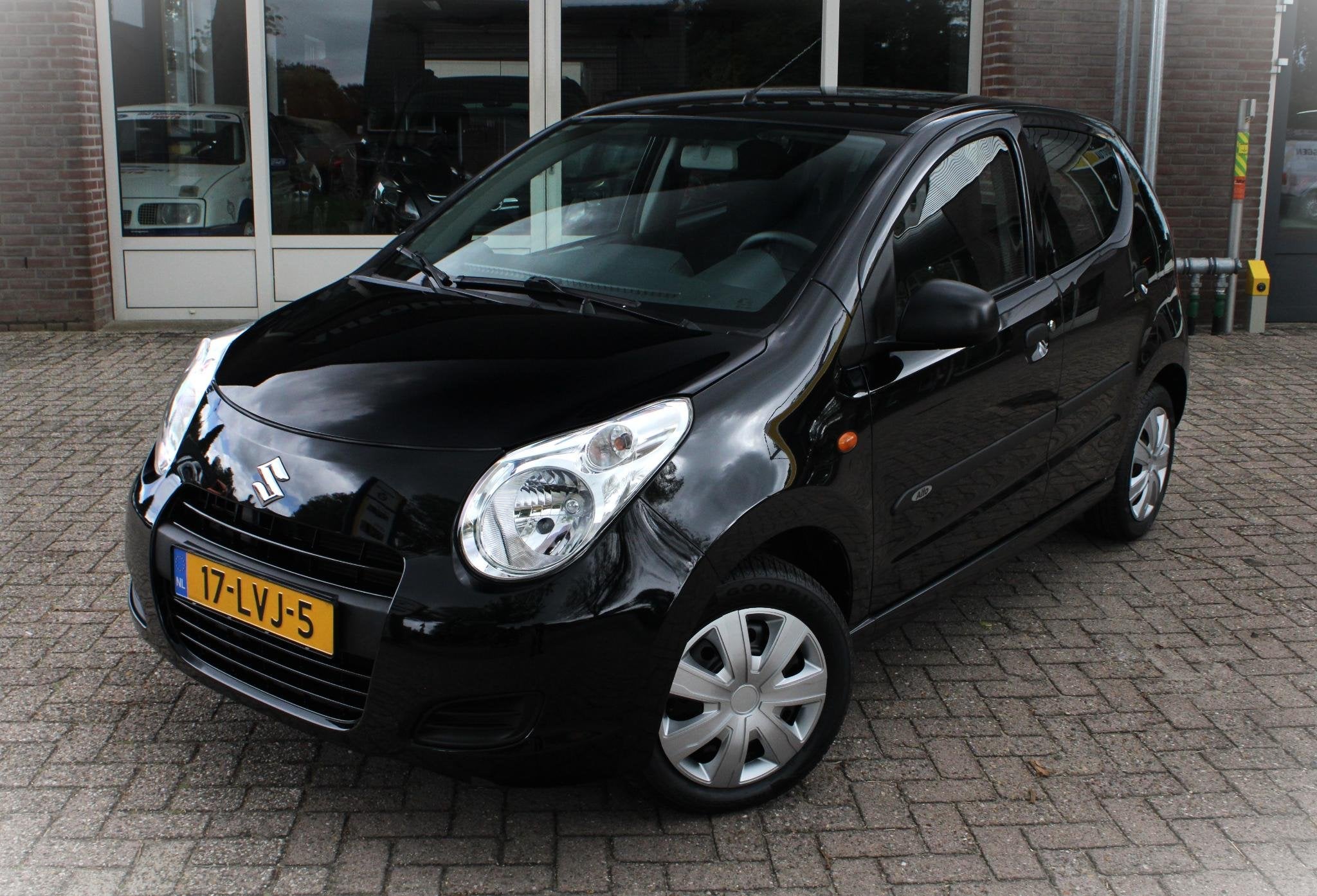 Suzuki Alto 1.0 Airco, Elektrische ramen V, Centrale vergren, Voorwielaandrijving, Euro 5, Stof, Gebruikt