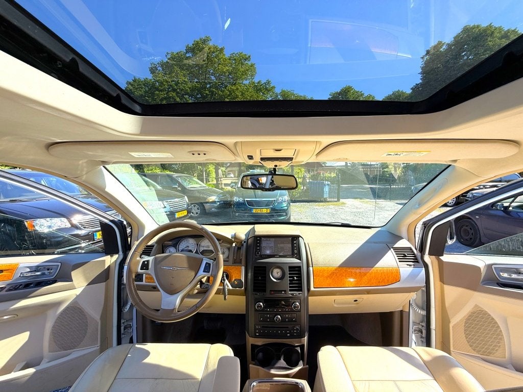 CHRYSLER GRAND VOYAGER 4.0 V6 LIMITED WHITE OPEN-DAK J.DAIML, Auto's, Automaat, Dealer onderhouden, Beige, Grand Voyager