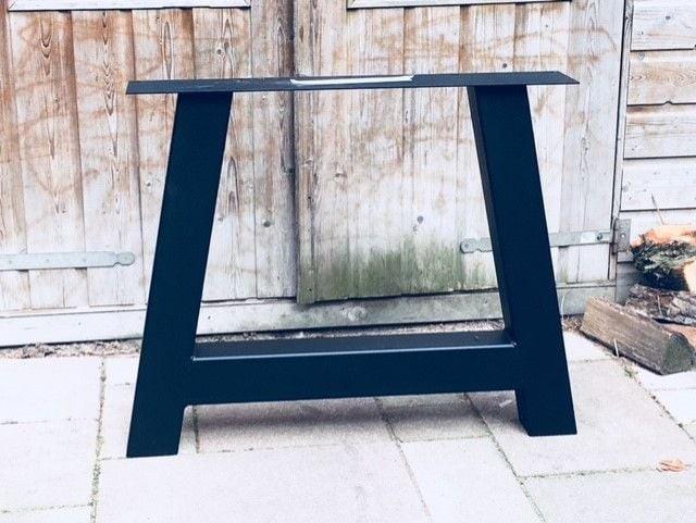 2x Stalen A-Poot Tafelpoten (Zwart Poedercoat), Huis en Inrichting, Tafelonderdelen, Ophalen, Tafelpoot, 50 tot 100 cm, Vierkant