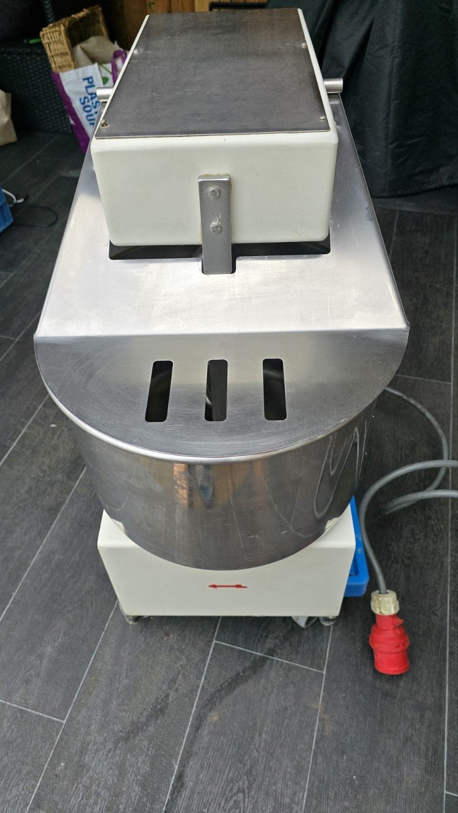 Professionele Spiraalkneder - Deegmachine, 4 liter of meer, Ophalen of Verzenden, Gebruikt, 1 snelheid