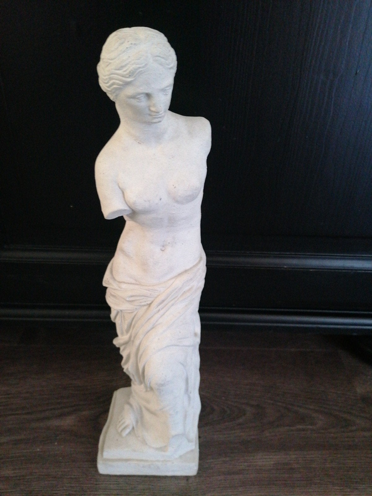 Betonnen beeldje - Venus de Milo stijl - 38 cm hoog, Ophalen, 20 - 50 cm, Beeld, Wit