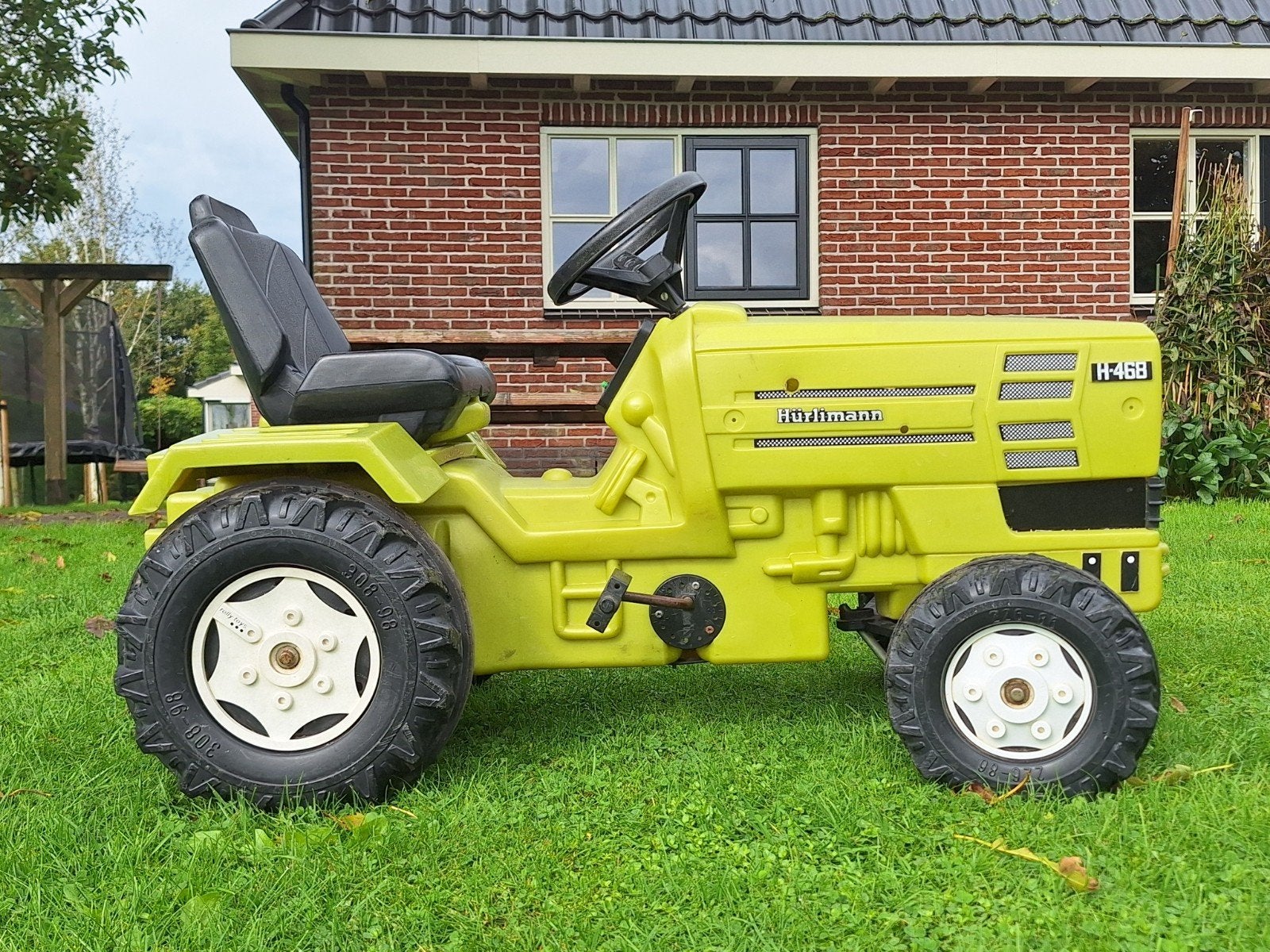 Foto 10 van Hürlimann H-468 traptrekker