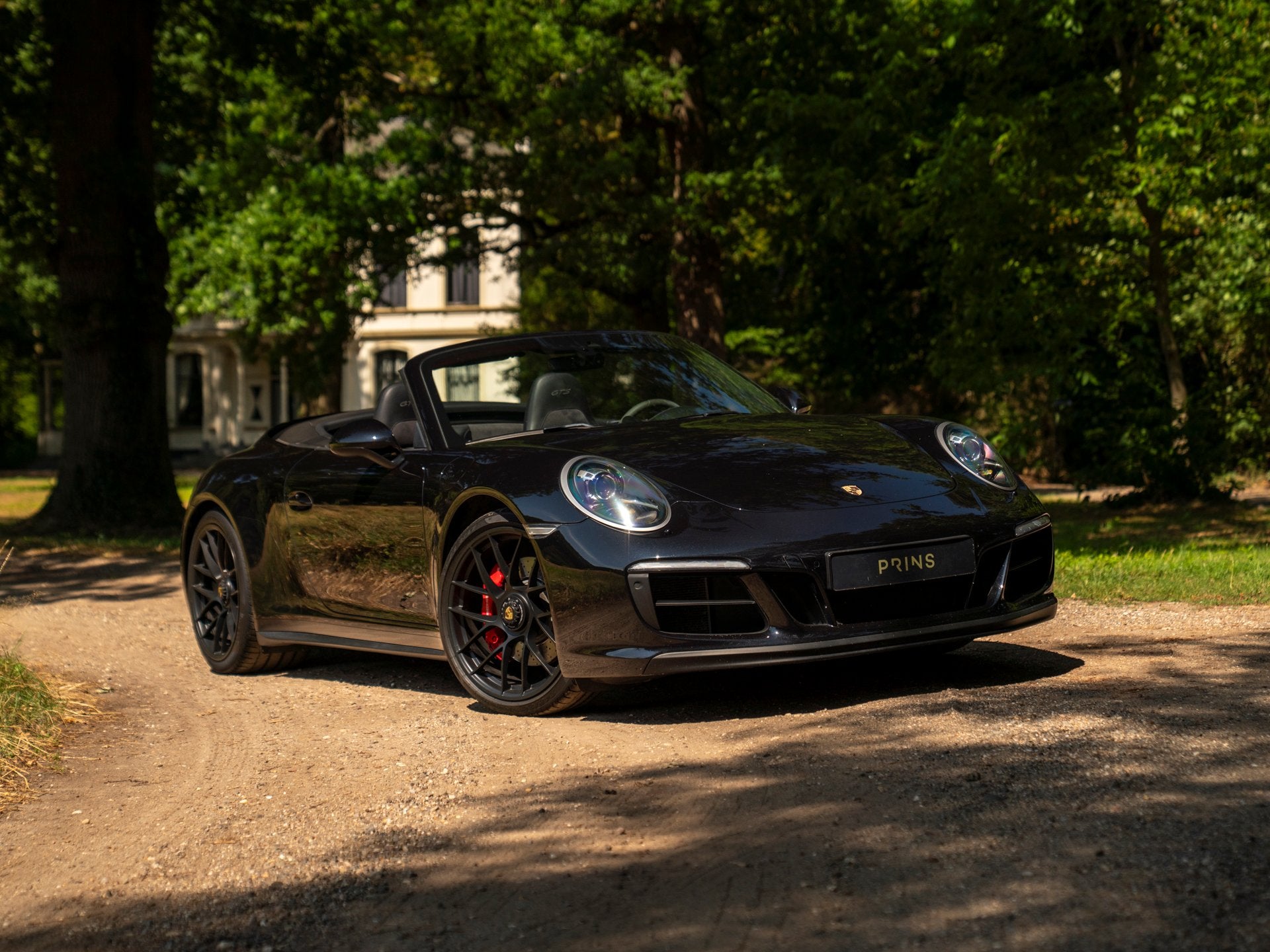Porsche 911 Cabrio 991-2 Carrera 4 GTS | Bose | Sport Chrono, Automaat, Gebruikt, Zwart, Vierwielaandrijving
