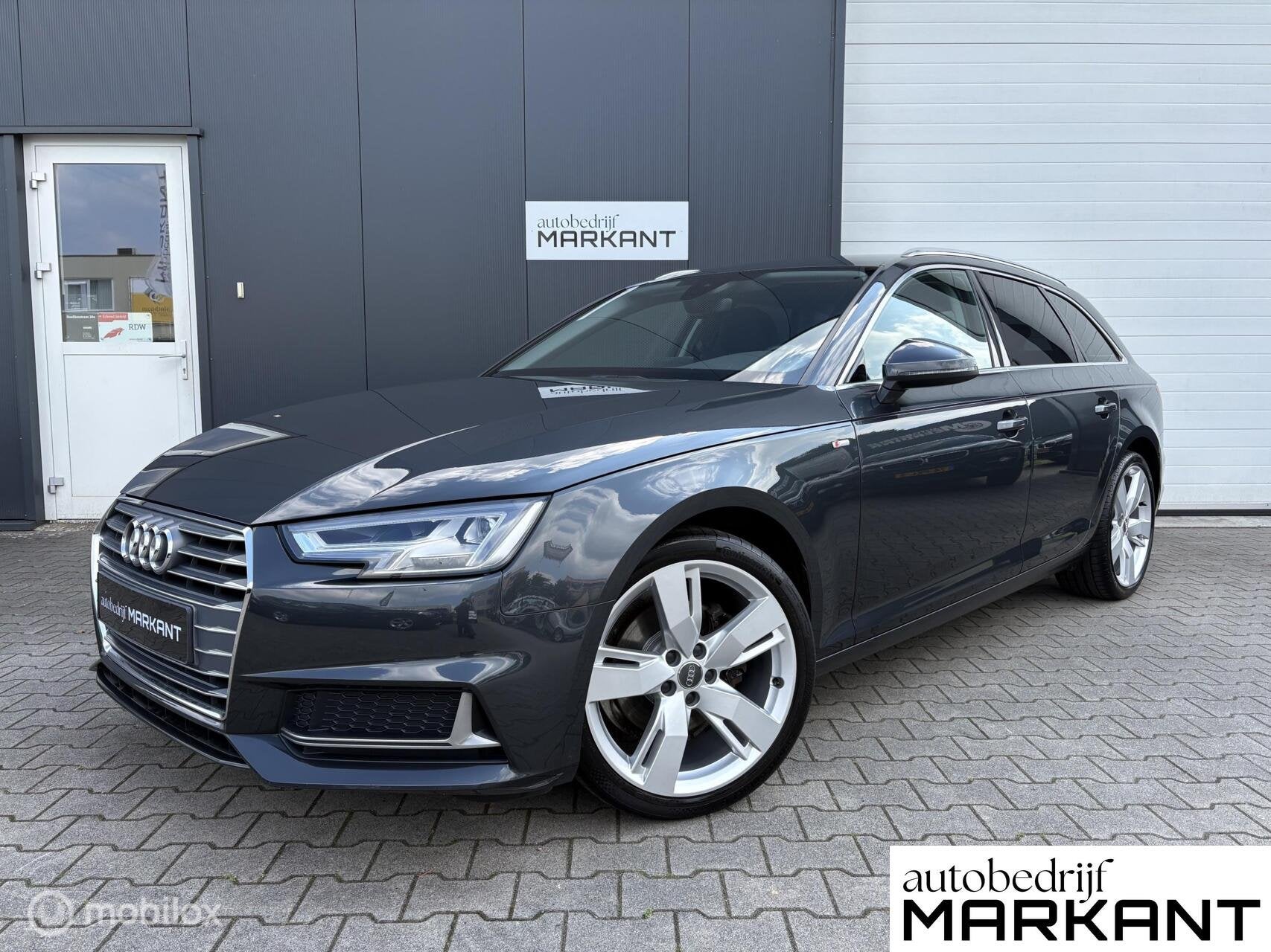 Audi A4 Avant 35 TFSI S-Line LED / Apple / 19" LM / Rijklaar, Auto's, Audi, Stof, Gebruikt, 4 cilinders, A4