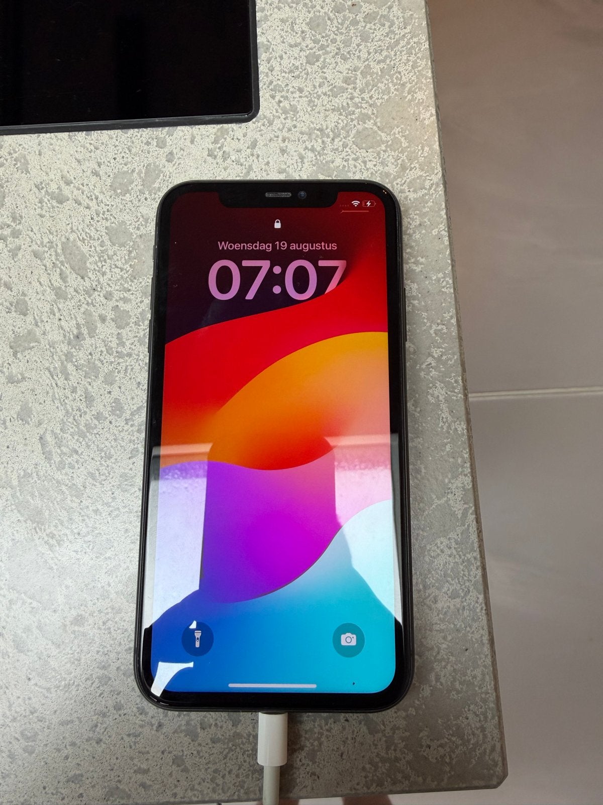 iPhone 11 Zwart 256GB - Batterij 66% - Scherm onbekend, 256 GB, Gebruikt, Zwart, Zonder simlock