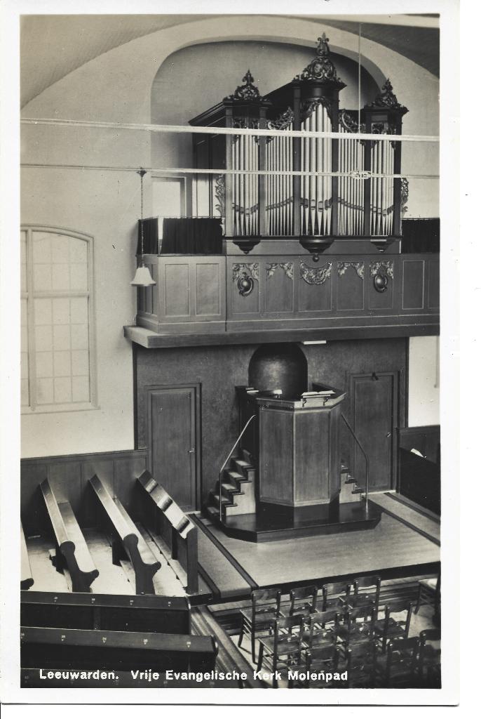 Leeuwarden Vrije Evangelische Kerk interieur orgel, Ophalen of Verzenden, 1940 tot 1960, Ongelopen, Friesland