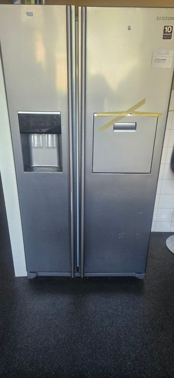 Samsung Side-by-Side Koelkast - Klepje defect