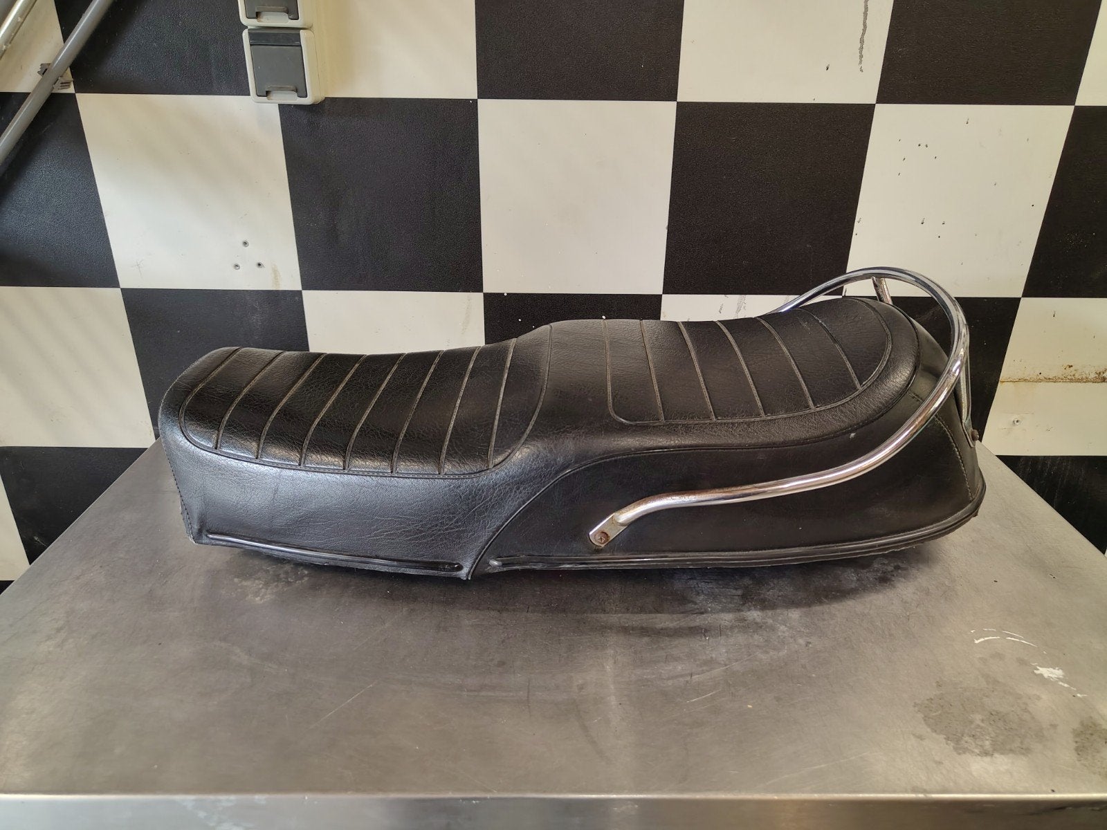 Bmw r75/6 zadel, Ophalen of Verzenden