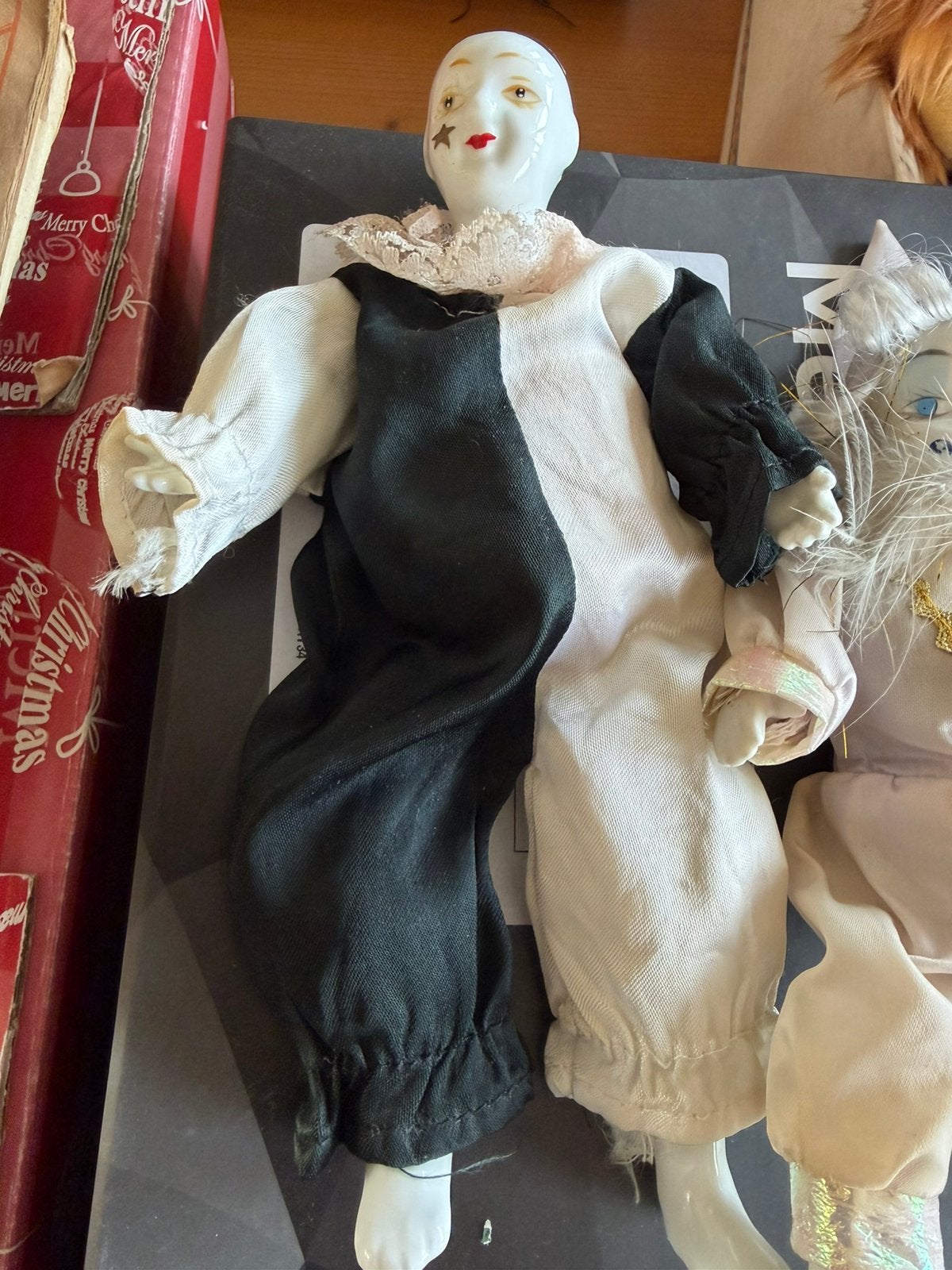 Poppen, Ophalen