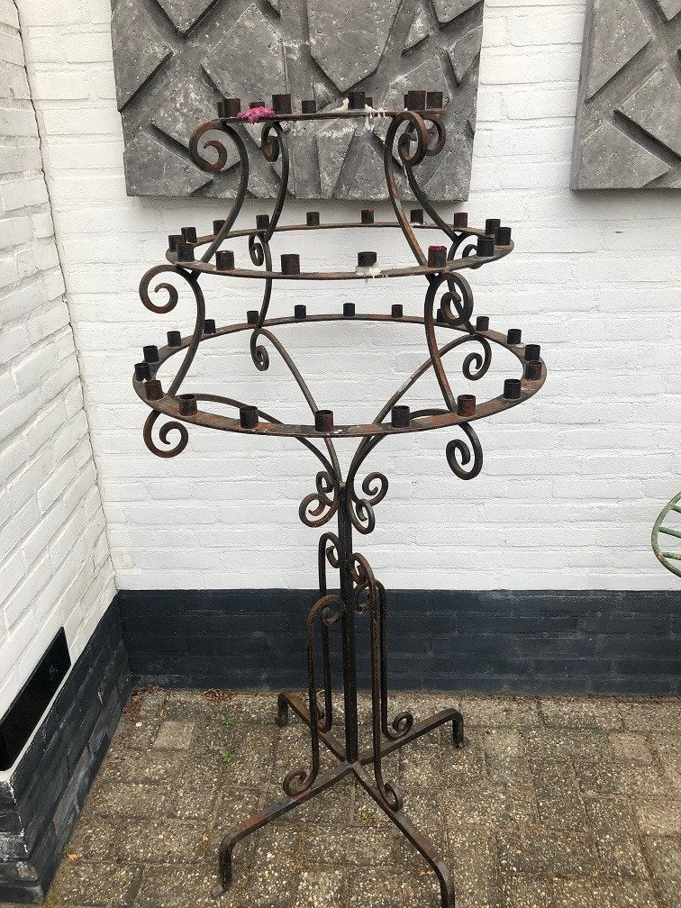 SMEEDIJZEREN GROTE KANDELAAR – KASTEELKANDELAAR, Ophalen