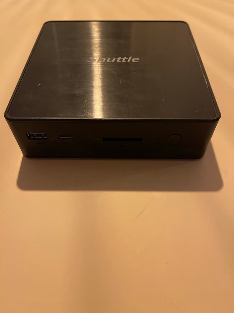 Shuttle Mini PC - Compacte en Krachtige Desktop, Computers en Software, Desktop Pc's, Gebruikt, Onbekend, Minder dan 4 GB, Ophalen of Verzenden
