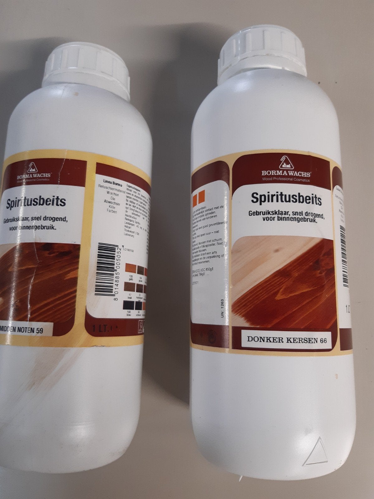 partij spiritusbeits van BORMA, donker kersen/midden noten