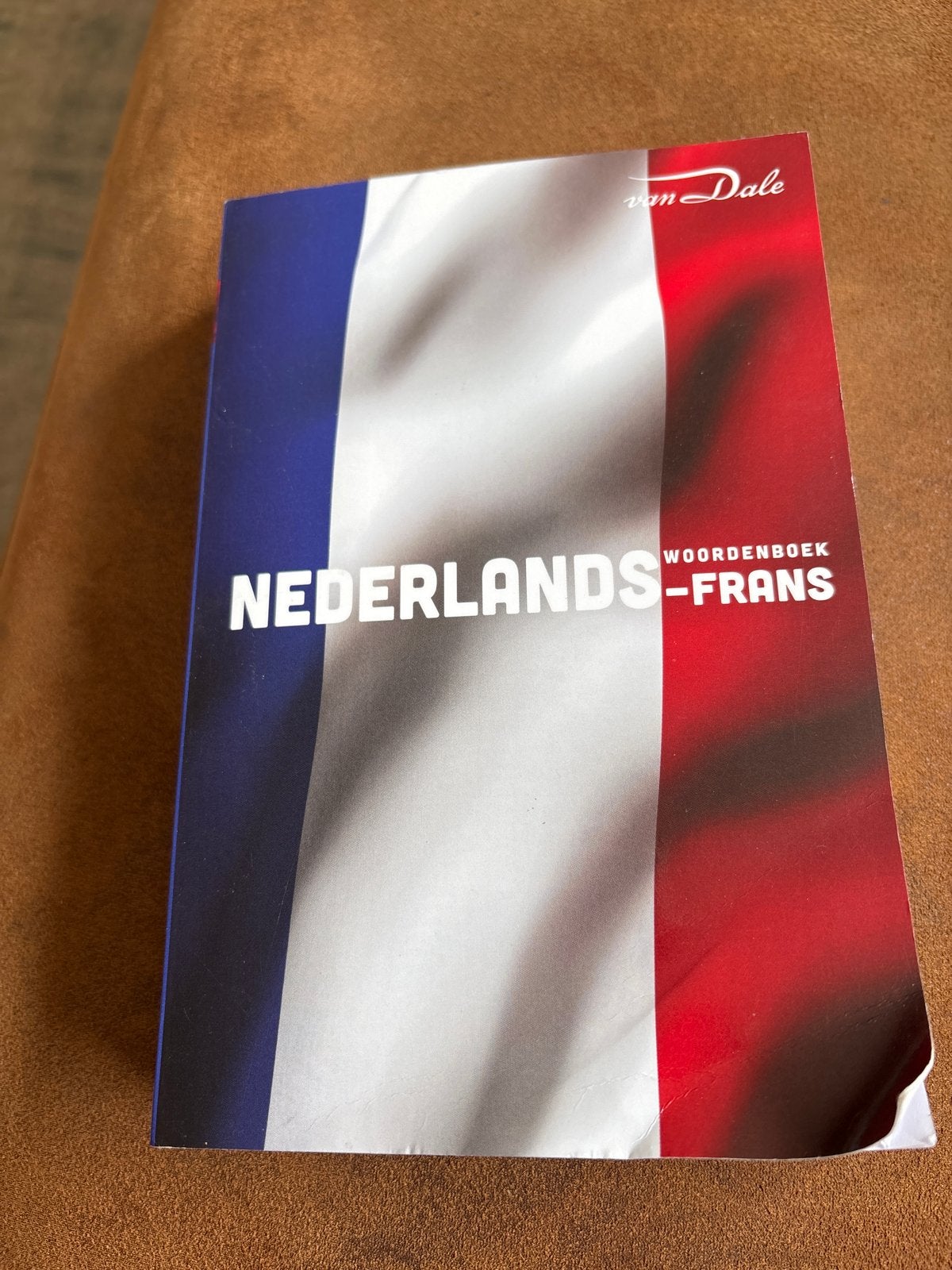 Van Dale Woordenboek Nederlands-Frans, Boeken, Ophalen of Verzenden, Zo goed als nieuw, Van Dale, Nederlands