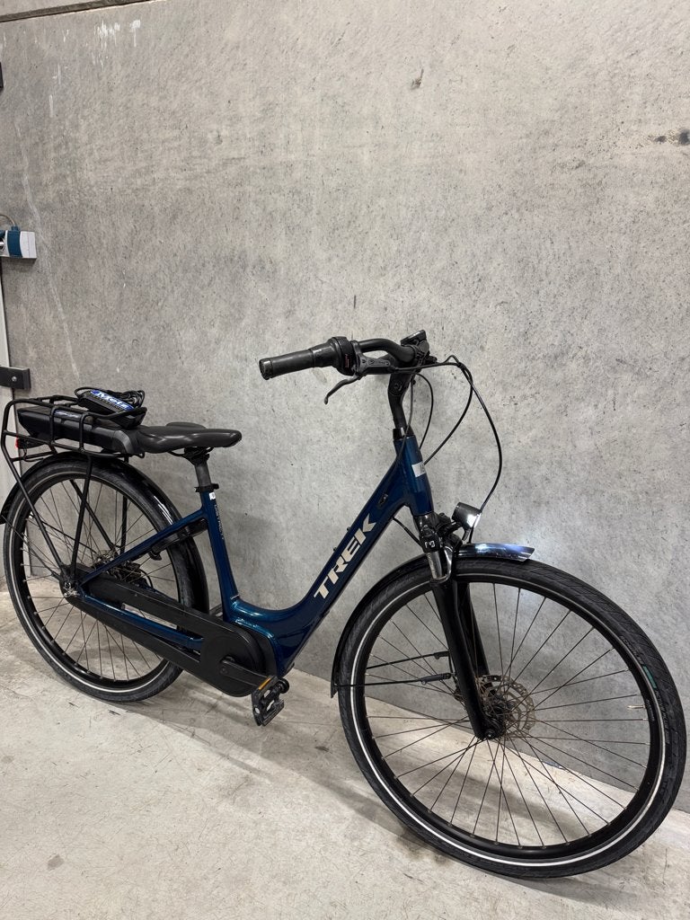 Trek District elektrische fiets | Bosch middenmotor, Fietsen en Brommers, Gebruikt, ., Versnellingen, Minder dan 47 cm